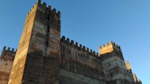 Castillo Banos Encina