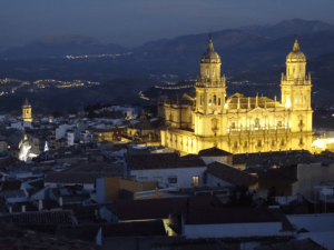 catedral nocturna